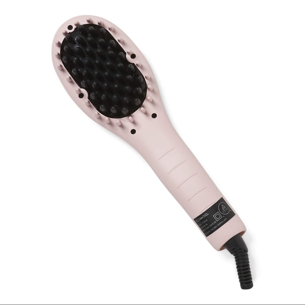 Plugged in travel straightening iron brush